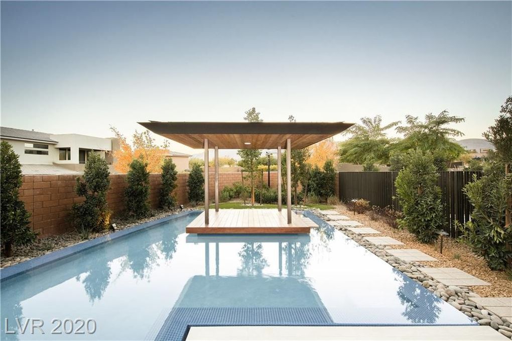 Las Vegas Sekisui Smart Home Backyard